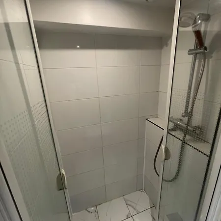 A Cote Du Sacree Coeur Et Montmartre Apartment