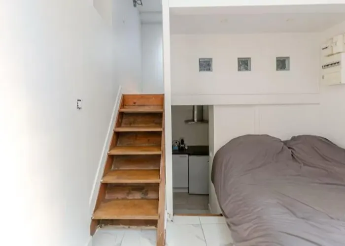 Апартаменты A Cote Du Sacree Coeur Et Montmartre